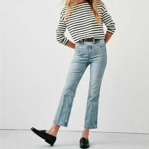 SPANXshape EveryWear Kick Flare Jeans Indigo Sky Size Large-PETITE